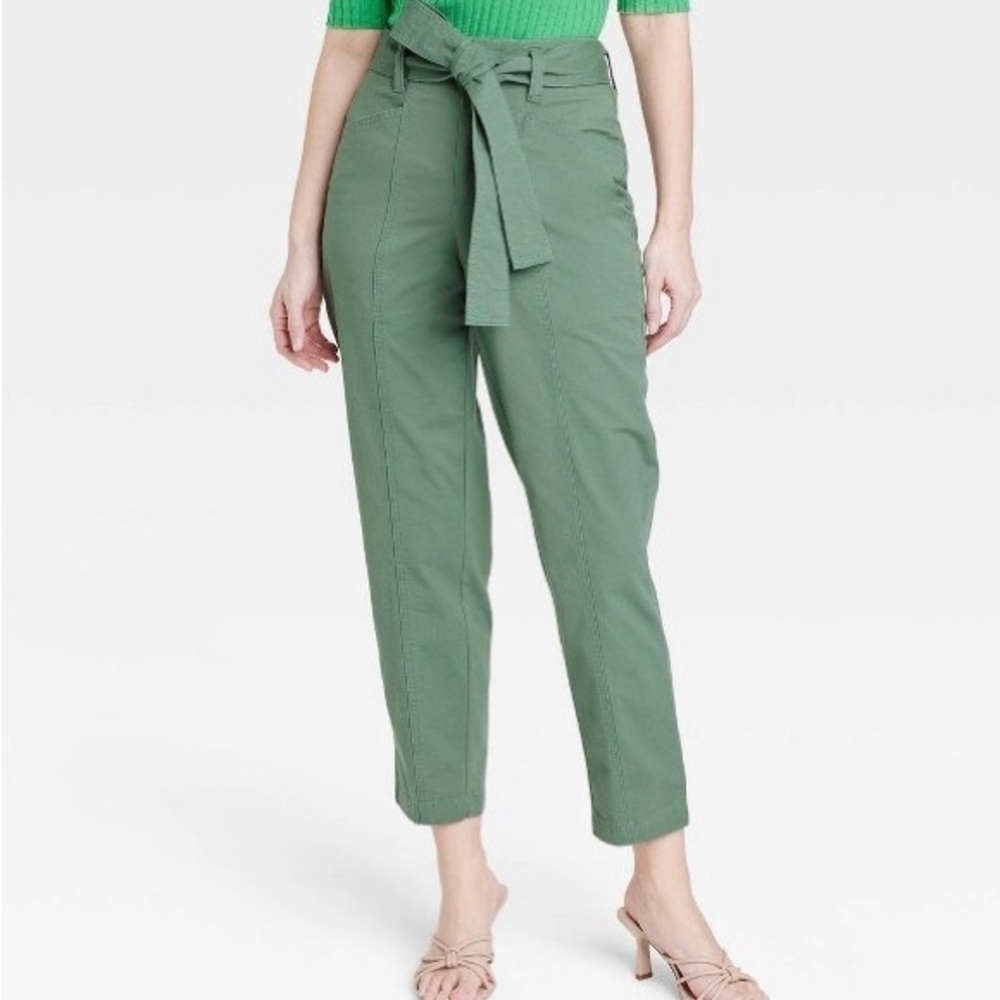 A New Day/ NWT /Woman’s High Rise Tapered / Tie Front Pants/ Olive / Size 8